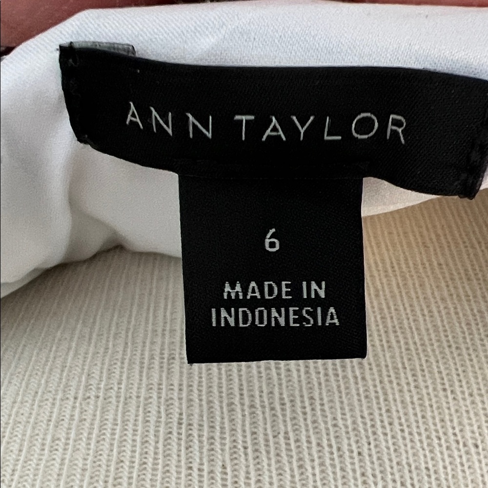 Ann Taylor White and Navy Windowpane Midi Wrap Dress (Read Description!) - Picture 3 of 5